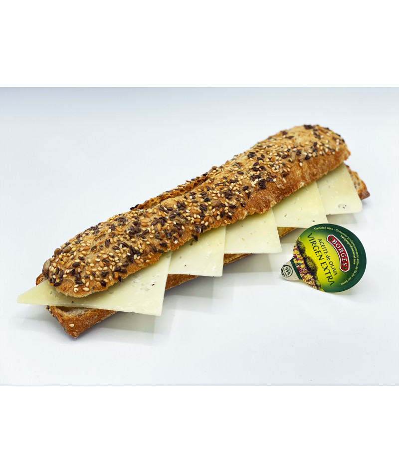 MANCHEGO CHEESE WITH SEEDED BREAD (125 GR.)